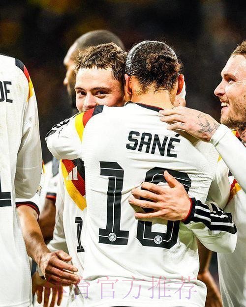 利物浦不会用?1.36亿水货世预赛变球王!2送开天眼助攻,获9.3分 利物浦不会用?1.36亿水货世预赛变球王!2送开天眼助攻,获9.3分